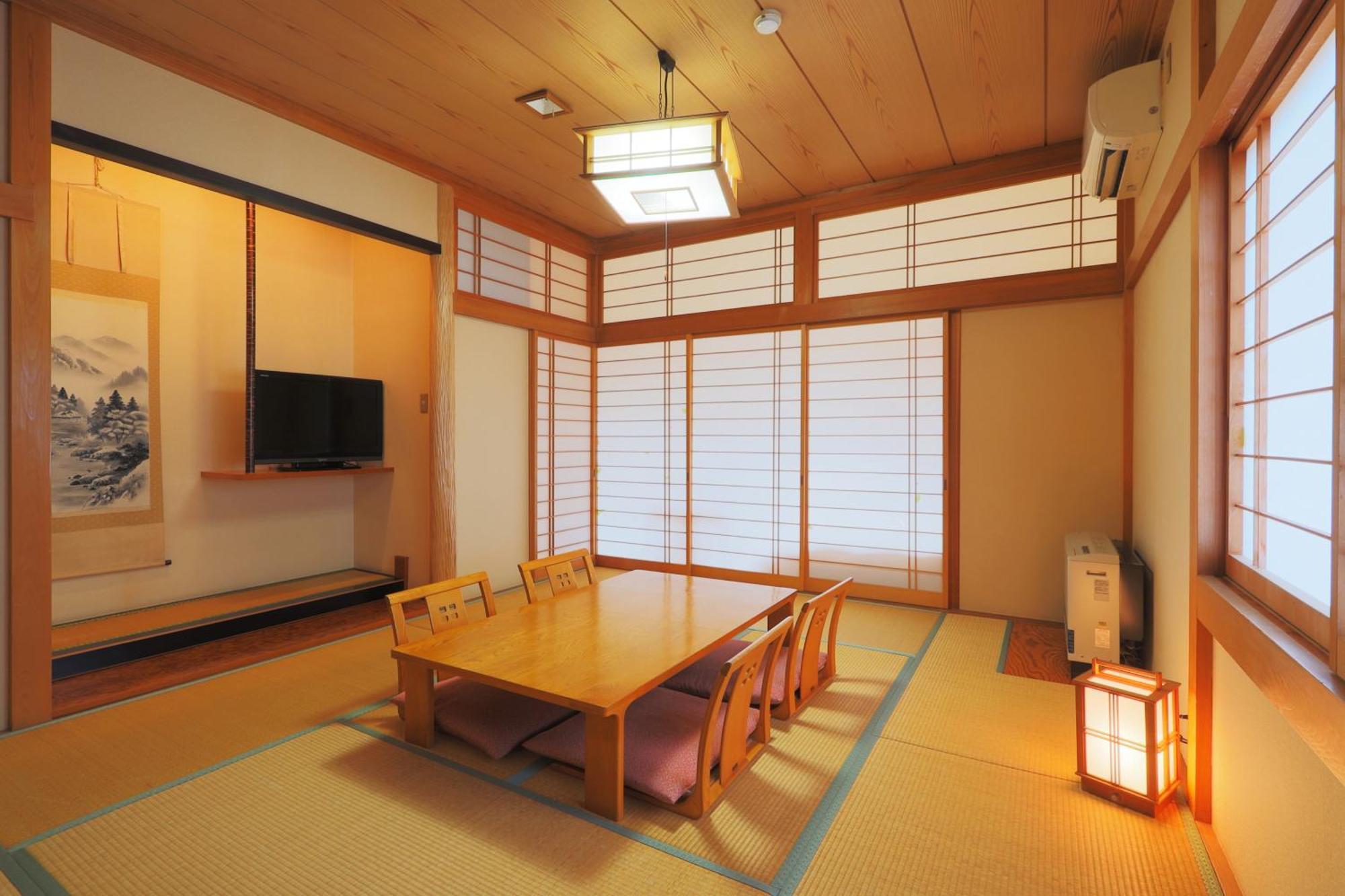 Hatago Tsubakiya Yamanakako Habitación foto