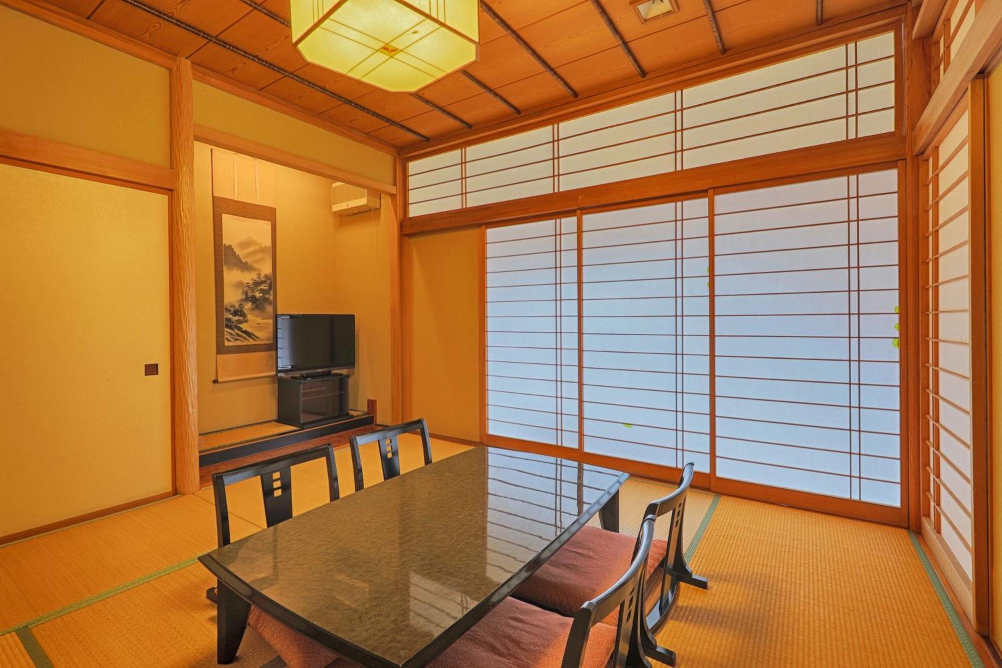 Hatago Tsubakiya Yamanakako Habitación foto